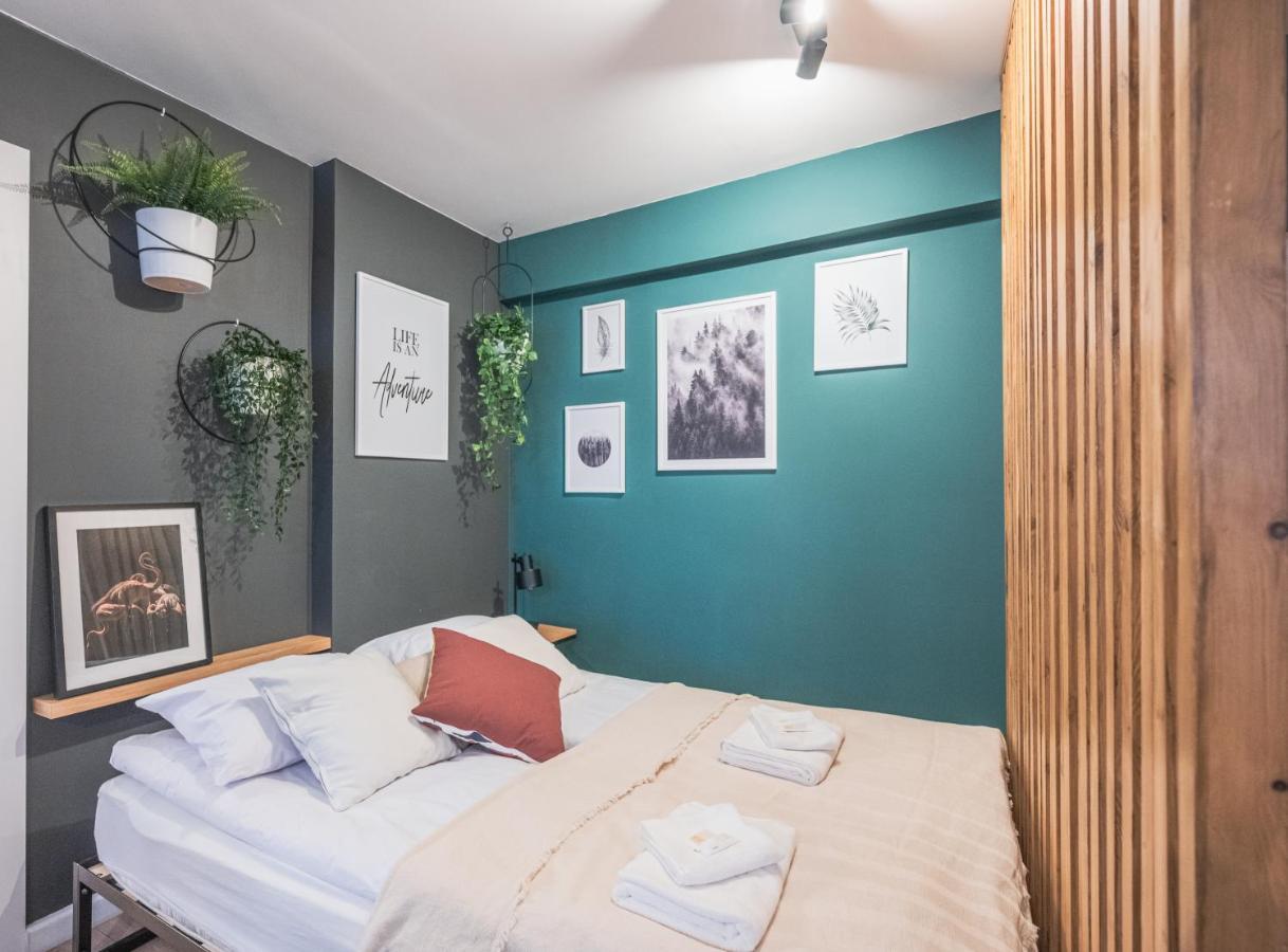 Spacious Apart ~ 150M Main Square ~ Self Check-In 24H فروتسواف المظهر الخارجي الصورة