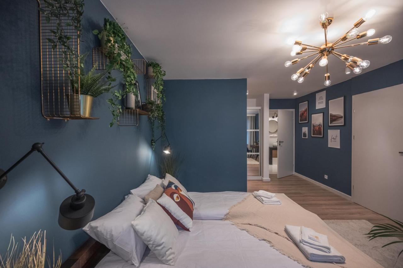 Spacious Apart ~ 150M Main Square ~ Self Check-In 24H فروتسواف المظهر الخارجي الصورة